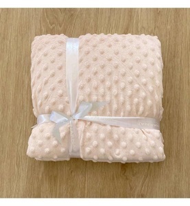 undefined, Naf Naf - Bettdecke Bubble - 80 x 110 cm - Hellrosa, 