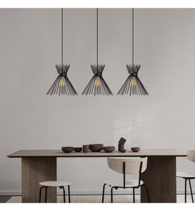 Home, Home - Hängelampe Kirpi - Schwarz, Hängeleuchte Kirpi 3088 3-flammig linear schwarz