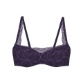 Triumph Balconette-BH »Body Make-Up Illusion Lace«, feine Stretch-Spitze, Microfaser, verstellbare Träger, weich, feminin