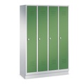 C+P Garderobenschrank Classic mit Sockel, Drehriegelverschluss, 4 Abteile, HxBxT 1.800 x 1.200 x 500 mm