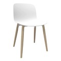 Troy Holzbein Stuhl, Sitzschale braun 1479c, Untergestell natural 7018