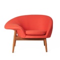 Warm Nordic, Warm Nordic Fried Egg Lounge chair