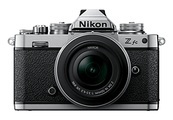 NIKON Z fc Body + NIKKOR Z DX 16-50mm f/3.5-6.3 VR - Systemkamera (Fotoauflösung: 20.9 MP) Schwarz/Silber