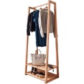 Garderobe Pham