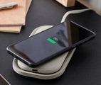 Kabellose Powerbank inkl. Ladegerät, grau