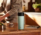 undefined, Coffee-to-go-Becher, hellgrün