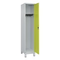 C+P Spind Classic PLUS, Füsse, 1 Abteil, HxBxT 1.950 x 400 x 500 mm, lichtgrau, clowngrün, Zylinderschloss, ohne Mitteltrennwand