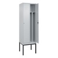 C+P Spind Classic PLUS, Gestell, 2 Abteile, HxBxT 2.120 x 600 x 500 mm, lichtgrau, lichtgrau, Zylinderschloss, mit Mitteltrennwand