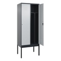 C+P Spind Classic PLUS, Gestell, 2 Abteile, HxBxT 2.120 x 800 x 500 mm, anthrazitgrau, lichtgrau, Zylinderschloss, mit Mitteltrennwand