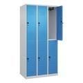 C+P Doppelstock-Spind Classic PLUS, 3 Abteile, lichtgrau / lichtblau, HxB 1850 x 900 mm, mit Bodengleitern, Drehriegel