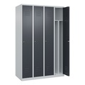 C+P Spind Classic PLUS, 4 Abteile, lichtgrau / grau, B 1200 mm, mit Bodengleitern, Zylinderschloss, Trennwand mittig