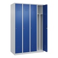 C+P Spind Classic PLUS, 4 Abteile, lichtgrau / enzianblau, B 1200 mm, mit Bodengleitern, Zylinderschloss, Trennwand mittig