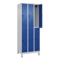 C+P Doppelstock-Spind Classic PLUS, Füsse, 3 Abteile, HxBxT 1.950 x 750 x 500 mm, lichtgrau, enzianblau, 6 Fächer, für Vorhängeschloss