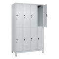 C+P Doppelstock-Spind Classic PLUS, 4 Abteile, lichtgrau, HxB 1950 x 1200 mm, mit Füßen, Drehriegel
