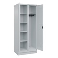 C+P Putzmittelspind Classic PLUS, 1 Abteil, Trennwand mittig, lichtgrau, B 800 mm, mit Bodensockel, Drehriegel