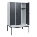 C+P Spind Classic PLUS, 3 Abteile, HxBxT 1.950 x 1.200 x 815 mm, für Vorhängeschloss, untergebaute Bank aus Kunststoff, lichtgrau, anthrazitgrau
