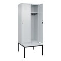 C+P Spind Classic PLUS Sitzbank, 2 Abteile, lichtgrau, B 800 mm, Zylinderschloss, untergebaut, Kunststoff