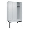 C+P Spind Classic PLUS Sitzbank, 3 Abteile, lichtgrau, B 1200 mm, Zylinderschloss, untergebaut, Kunststoff