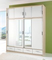 priess Kleiderschrank