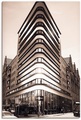 Artland Wandbild »Trias Haus Leipzig im Licht«, Gebäude, (1 St.), in vielen Grössen & Produktarten - Alubild / Outdoorbild für den Aussenbereich, Leinwandbild, Poster, Wandaufkleber / Wandtattoo auch für Badezimmer geeignet