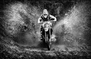Papermoon Fototapete »Photo-Art PAUL GOMEZ, MOTORCROSS«, Vliestapete, hochwertiger Digitaldruck, inklusive Kleister
