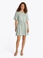Tommy Hilfiger Hemdblusenkleid »ESS LINEN S/S SHORT DRESS«, mit Tunnelzug in der Taille, mit Rückenfalte,kühlendes Premium Leinen