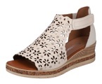 Remonte Keilsandalette, mit floralem Laser-Muster