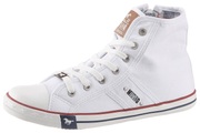 Mustang Shoes Sneaker, mit Label in der Laufsohle