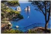 Artland Wandbild »Faraglione-Felsen auf Capri, Italien«, Meer Bilder, (1 St.), in vielen Grössen & Produktarten - Alubild / Outdoorbild für den Aussenbereich, Leinwandbild, Poster, Wandaufkleber / Wandtattoo auch für Badezimmer geeignet