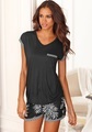 Edler Shorty, LASCANA, raffiniertes Schwarz-Weiss Design der Shorts findet sich am Shirt wieder