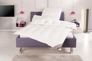 Haeussling Daunenbettdecke »BodyPerfect ModernLine«, warm, Füllung 90% Daunen, 10% Federn, (1 St.), Bettdecke in 135x200, 155x200, 155x220 cm, Sommer oder Winter