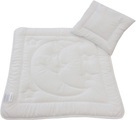 Dreams Kunstfaserbettdecke + Kopfkissen »Mond und Sterne«, (Spar-Set), Praktisches Set für Babys und Kleinkinder