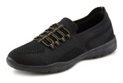 LASCANA Sneaker, Slip In bequem zum Reinschlüpfen aus leichtem Meshmaterial vegan