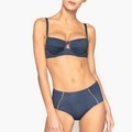 Getupftes Bikini-Oberteil, Minimizer