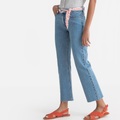 Verkürzte Bootcut-Jeans mit Unfinished-Abschluss