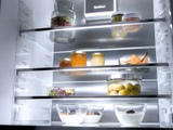 Miele Einbau-Kühlschrank mit PerfectFresh Active für beste Frische, FlexiLight 2.0 und 4*Gefrierfach. K 7774 D