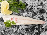 Nireus Aquaculture, Wolfsbarsch (Loup de Bar) Filet mit Haut, 2 Stück, ca. 150g