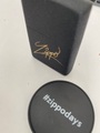 Zippo, Zippo mit Handyhalterung limitiert (Verpackungseinheit: Zippo Sign schwarz)