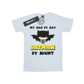 Batman Dad By Day Tshirt Mädchen Weiss 116