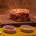 Hot Stone, Pommes Frites, Wein, Dessert & Prosecco (für 2 Personen) Unisex