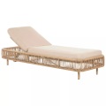 Gartenliege mit Auflage aus PE Rattan Modern OSINI Gartenliege mit Auflage aus PE Rattan Modern OSINI