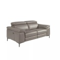 2-Sitzer-Ledersofa mit Relax-Mechanismen 2-Sitzer-Ledersofa mit Relax-Mechanismen