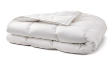 Hochwertiges 4-Saison Duvet mit 90% Gänsedaunen und Milbenschutz SANADAUN 4-saisons, Micasa