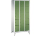 CP CLASSIC Fächerschrank mit Füßen 3 Abteile, je 5 Fächer, Abteilbreite 300 mm lichtgrau / resedagrün
