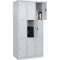 C+P Schließfachschrank Classic PLUS, 3 Abteile, lichtgrau, B 900 mm, 9 Fächer, mit Bodengleitern