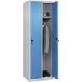 C+P Spind Classic PLUS, 2 Abteile, lichtgrau / lichtblau, B 600 mm, mit Bodengleitern, Drehriegel