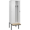 C+P Spind Classic PLUS Sitzbank, 2 Abteile, mittig, verkehrsweiß, B 600 mm, Zylinderschloss, auskragend, Buche-Hartholz