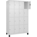 C+P Schließfachschrank Classic PLUS, 4 Abteile, verkehrsweiß, B 1200 mm, 16 Fächer, mit Füßen