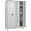 C+P Schwarz-Weiß-Spind Classic PLUS, 2 Abteile, lichtgrau, HxB 1950 x 1200 mm, mit Füßen, Drehriegel