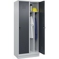 C+P Spind Classic PLUS, 2 Abteile, lichtgrau / grau, B 800 mm, mit Bodensockel, Drehriegel, Trennwand mittig